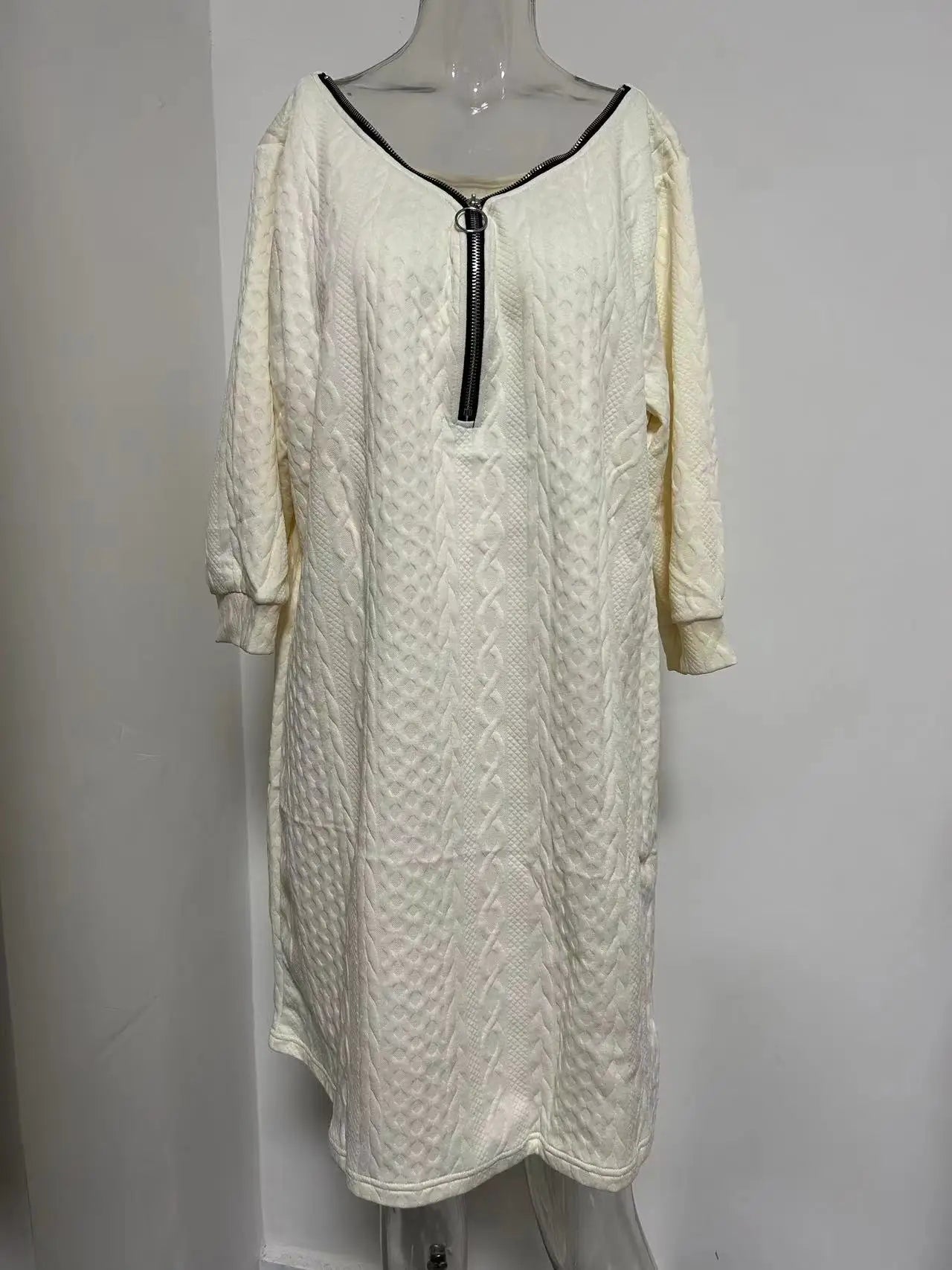 Plus size European and American cross-border  autumn and winter hot sale fashion solid color V-neck zipper half-sleeve dress