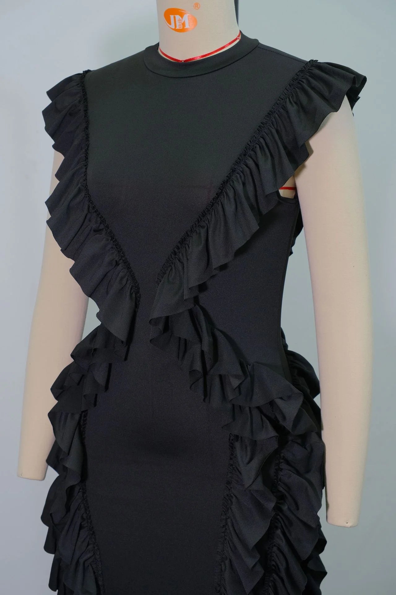 Women Plus Size Skinny Dress Round Neck Tassel Ruffle Hem Sleeveless Bodycon Casual Elegant Streetwear Slim Summer Dresses