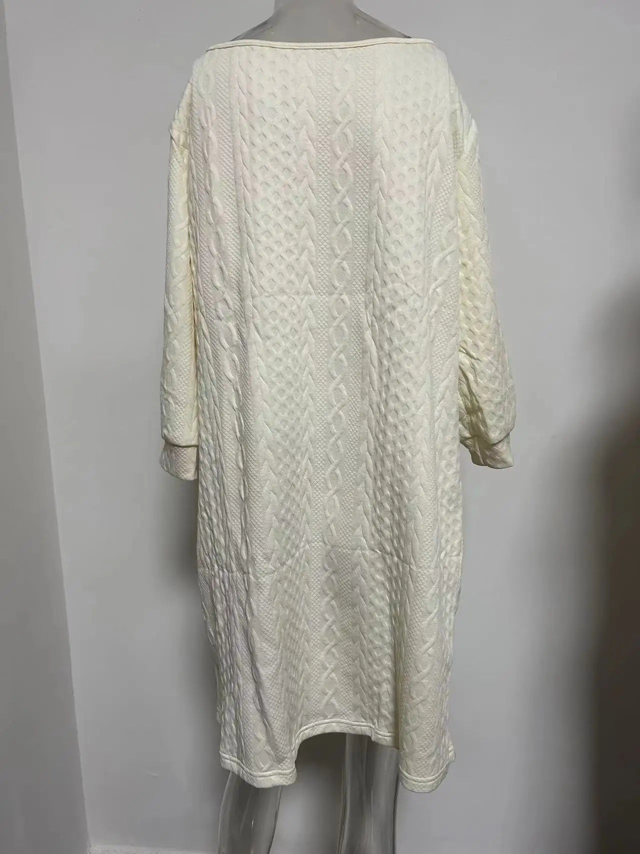 Plus size European and American cross-border  autumn and winter hot sale fashion solid color V-neck zipper half-sleeve dress