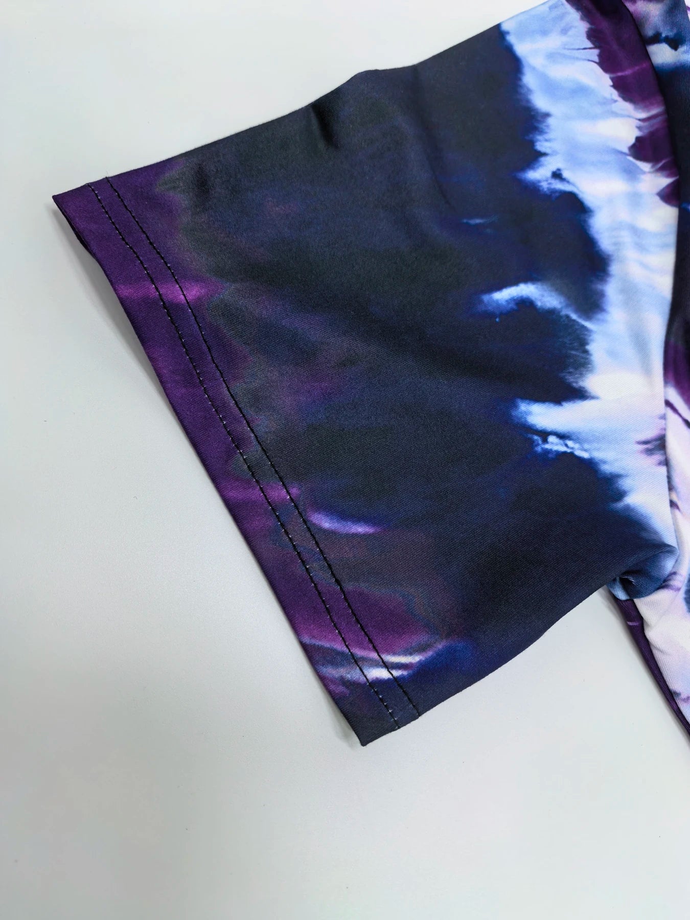 plus size tie-dye heart-print T-shirt casual short-sleeved knitted top round neck, spring and summer series, large size shirt