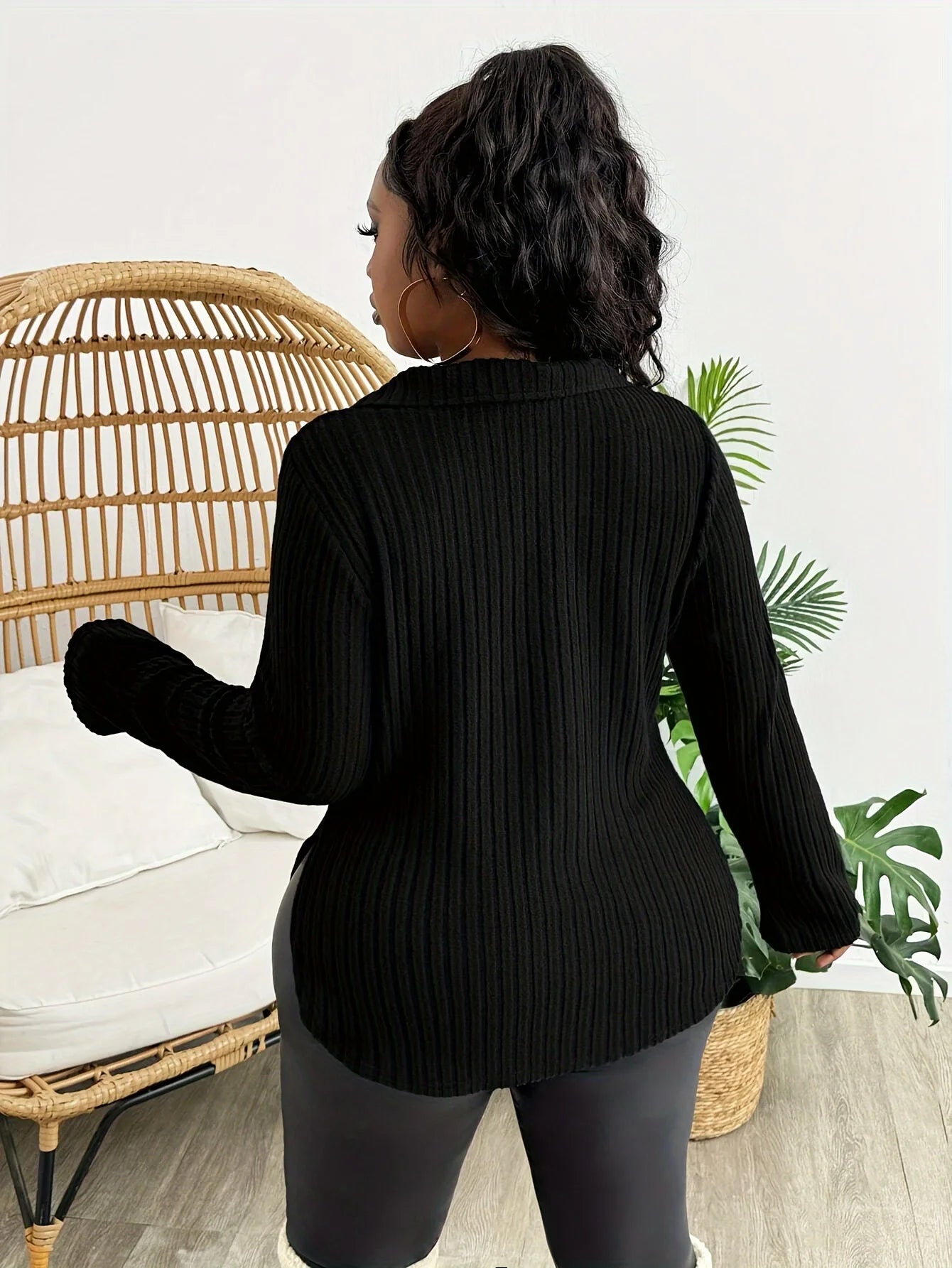 Plus size  Europe and the United States cross-border  autumn and winter new casual solid color V-neck long-sleeved top